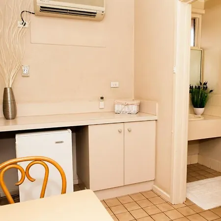 Kalgoorlie Overland Motel Room photo